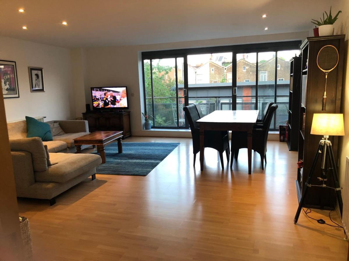 Spacious, Bright And Modern Flat In Holloway London Ngoại thất bức ảnh